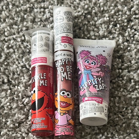 !! HOST PICK !!  Wet Wild Sesame Street Makeup Collection - Picture 3 of 7